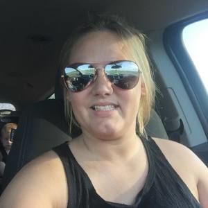 Meet your Posher, Alisa